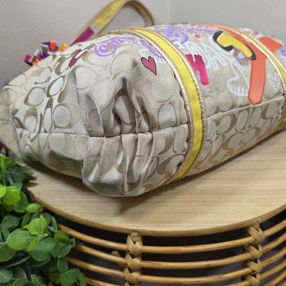 Coach RARE Poppy Graffiti Applique Glam Tote - Picture 11 of 16